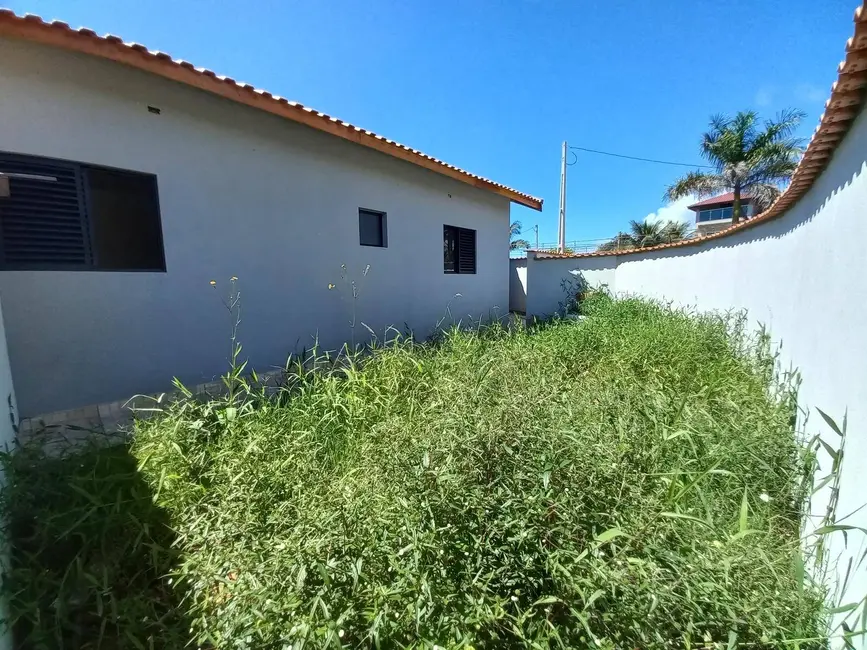 Foto 9 de Casa com 2 quartos à venda, 125m2 em Peruibe - SP