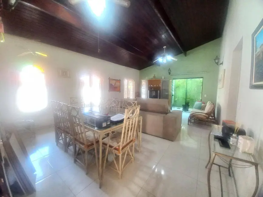 Foto 6 de Casa com 4 quartos à venda, 268m2 em Peruibe - SP