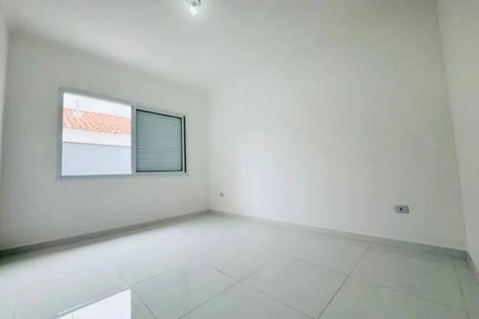 Casa com 4 quartos à venda, 333m2 em Peruibe - SP - imagem 8 Foto 8 de Casa com 4 quartos à venda, 333m2 em Peruibe - SP