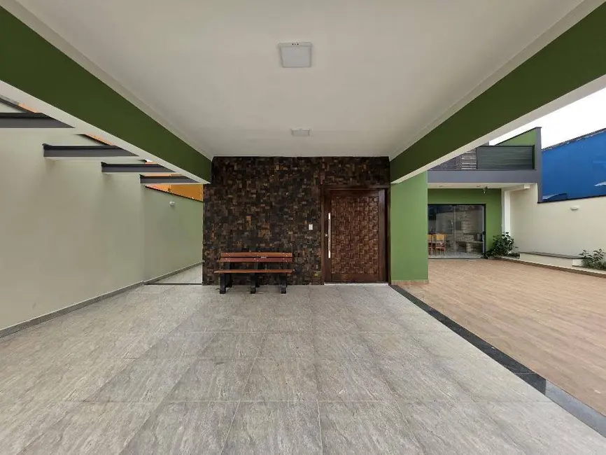 Foto 3 de Casa com 4 quartos à venda, 360m2 em Peruibe - SP