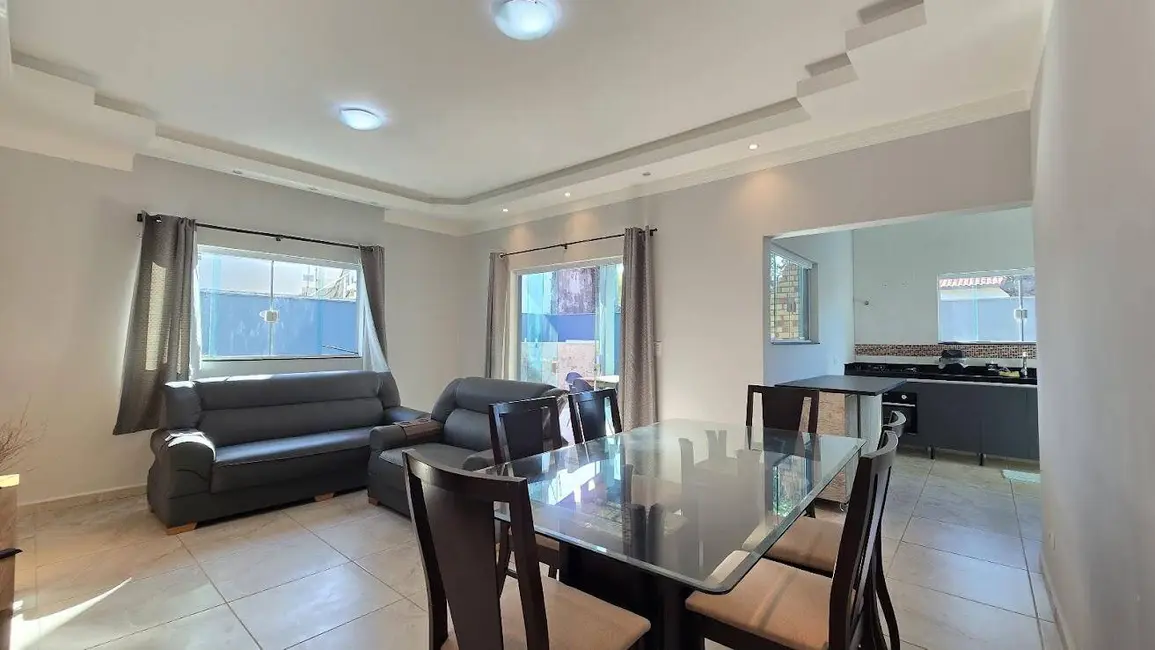 Foto 8 de Casa com 3 quartos à venda, 290m2 em Peruibe - SP