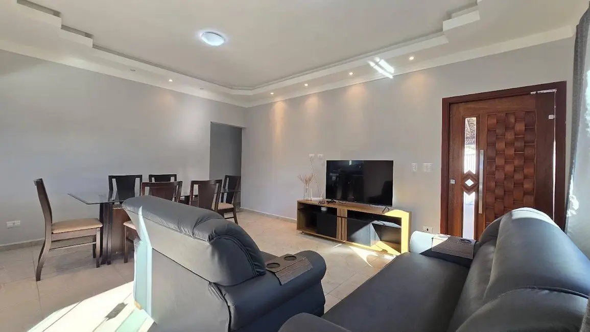 Foto 7 de Casa com 3 quartos à venda, 290m2 em Peruibe - SP