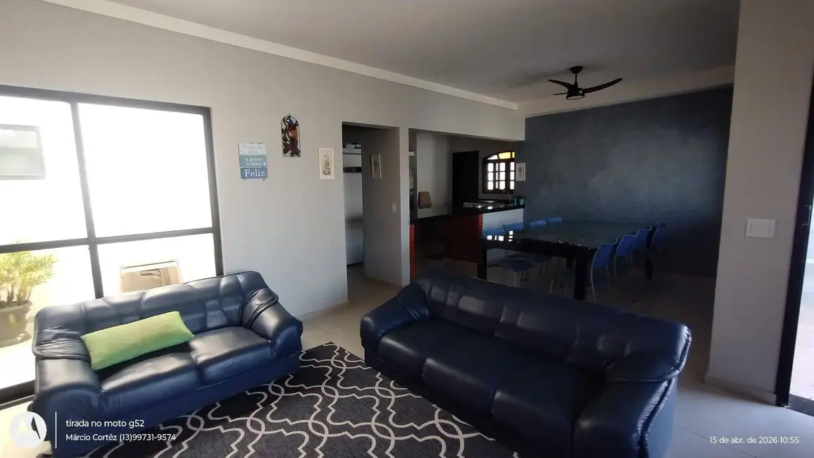 Foto 3 de Casa com 3 quartos à venda, 268m2 em Peruibe - SP