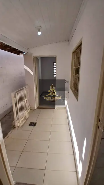 Foto 5 de Casa com 2 quartos à venda, 250m2 em Jardim Ana Rosa, Taubate - SP