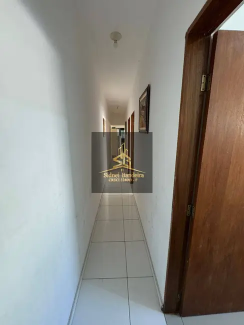 Casa com 3 quartos à venda, 174m2 em Estiva, Taubate - SP - imagem 4 Foto 4 de Casa com 3 quartos à venda, 174m2 em Estiva, Taubate - SP