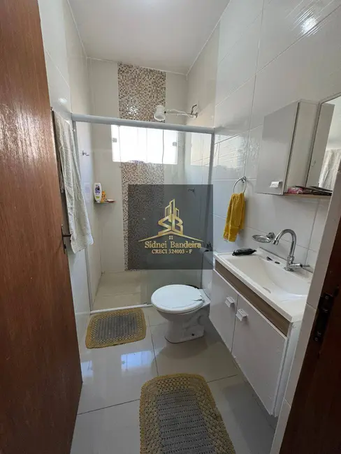 Casa com 3 quartos à venda, 174m2 em Estiva, Taubate - SP - imagem 2 Foto 2 de Casa com 3 quartos à venda, 174m2 em Estiva, Taubate - SP