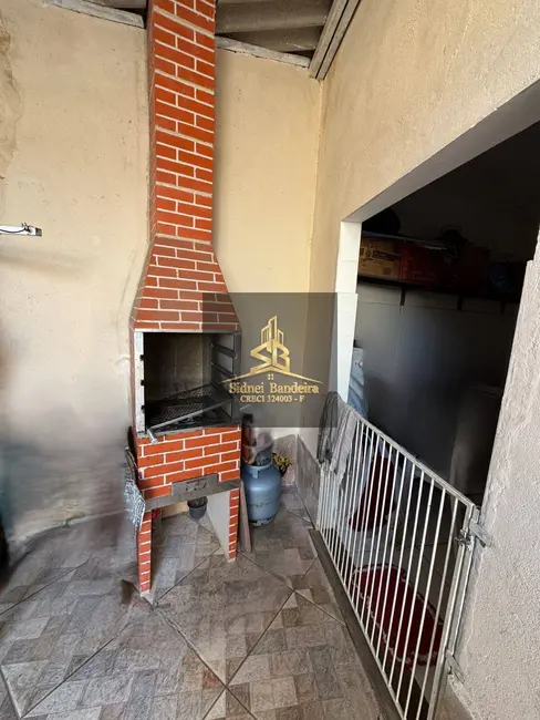Casa com 3 quartos à venda, 174m2 em Estiva, Taubate - SP - imagem 3 Foto 3 de Casa com 3 quartos à venda, 174m2 em Estiva, Taubate - SP