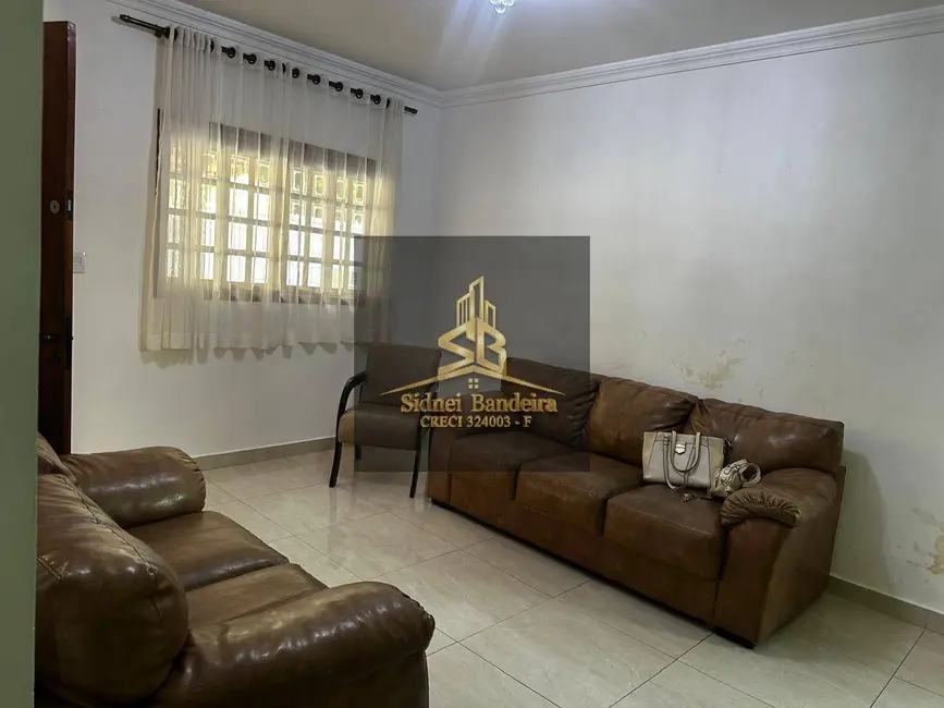 Foto 6 de Casa com 2 quartos à venda, 132m2 em Vila Marly, Taubate - SP