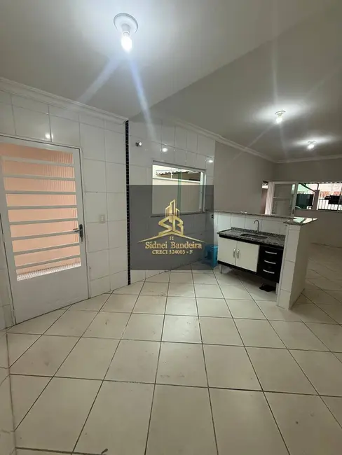 Foto 1 de Casa com 2 quartos à venda, 125m2 em Parque Senhor do Bonfim, Taubate - SP