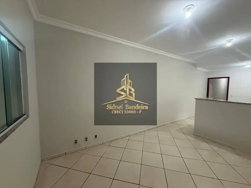 Foto 2 de Casa com 2 quartos à venda, 125m2 em Parque Senhor do Bonfim, Taubate - SP