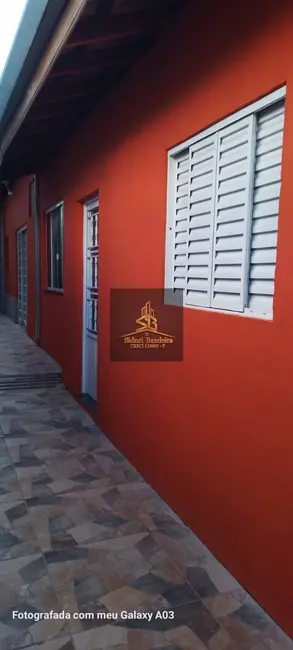 Foto 1 de Casa com 2 quartos à venda, 250m2 em Parque Aeroporto, Taubate - SP