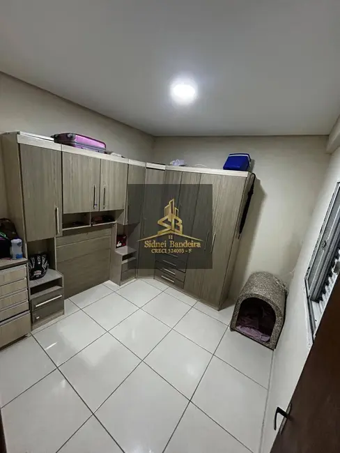Foto 8 de Casa com 2 quartos à venda, 250m2 em Parque Aeroporto, Taubate - SP