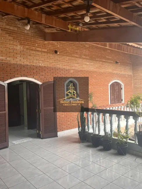 Foto 6 de Casa com 2 quartos à venda, 280m2 em Parque Paduan, Taubate - SP