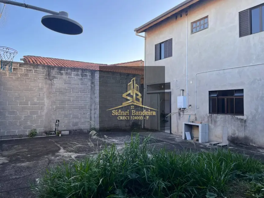 Casa com 4 quartos à venda, 250m2 em Parque Bandeirantes, Taubate - SP - imagem 7 Foto 7 de Casa com 4 quartos à venda, 250m2 em Parque Bandeirantes, Taubate - SP