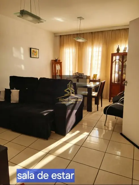 Foto 1 de Casa com 4 quartos à venda, 1030m2 em Conjunto Residencial São Francisco, Taubate - SP