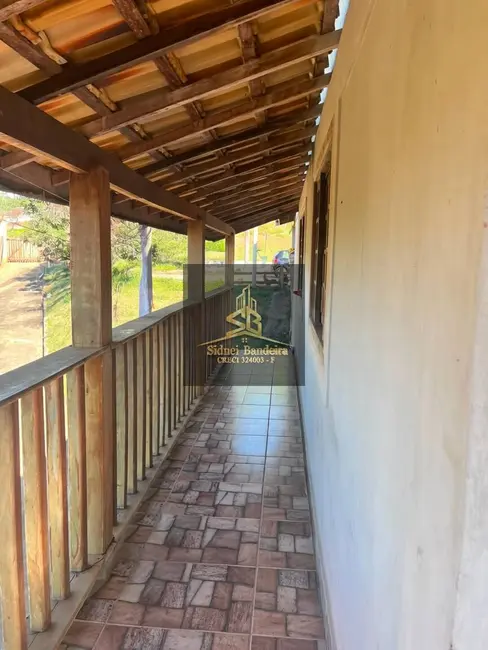 Chácara com 5 quartos à venda, 2240m2 em Taubate - SP - imagem 4 Foto 4 de Chácara com 5 quartos à venda, 2240m2 em Taubate - SP