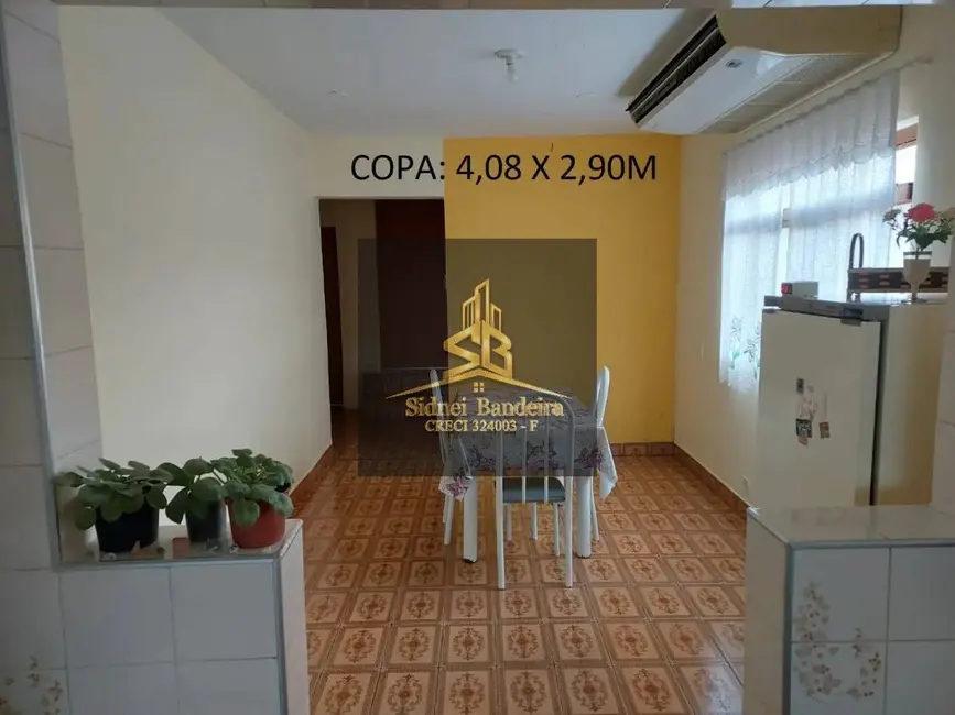Casa com 3 quartos à venda, 680m2 em Loteamento Jardim das Industrias, Taubate - SP - imagem 3 Foto 3 de Casa com 3 quartos à venda, 680m2 em Loteamento Jardim das Industrias, Taubate - SP