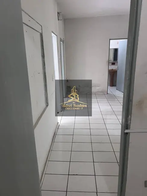 Foto 3 de Casa à venda, 250m2 em Parque Senhor do Bonfim, Taubate - SP