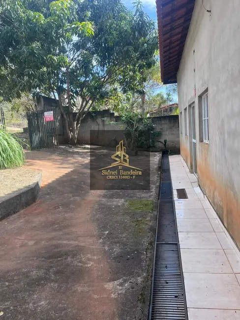 Foto 9 de Chácara com 3 quartos à venda, 1500m2 em Loteamento Chácaras Ingrid, Taubate - SP