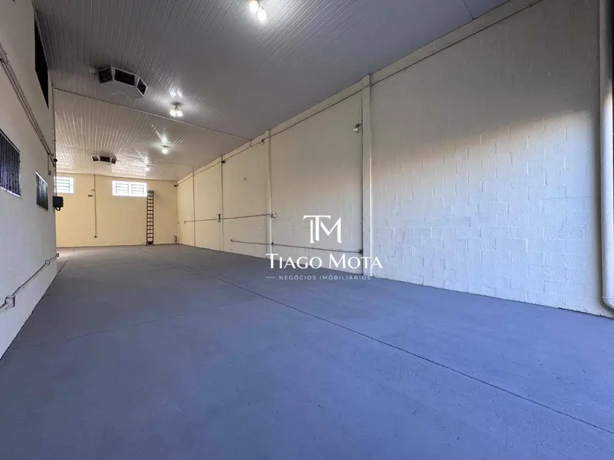 Foto 2 de Armazém / Galpão para alugar, 297m2 em Novo Antares, Londrina - PR