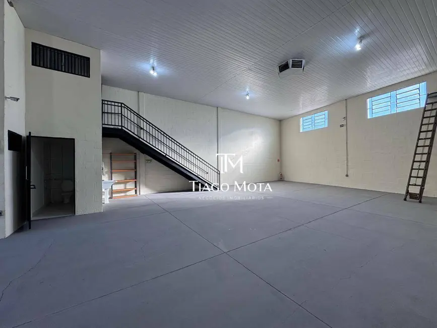Foto 6 de Armazém / Galpão para alugar, 297m2 em Novo Antares, Londrina - PR