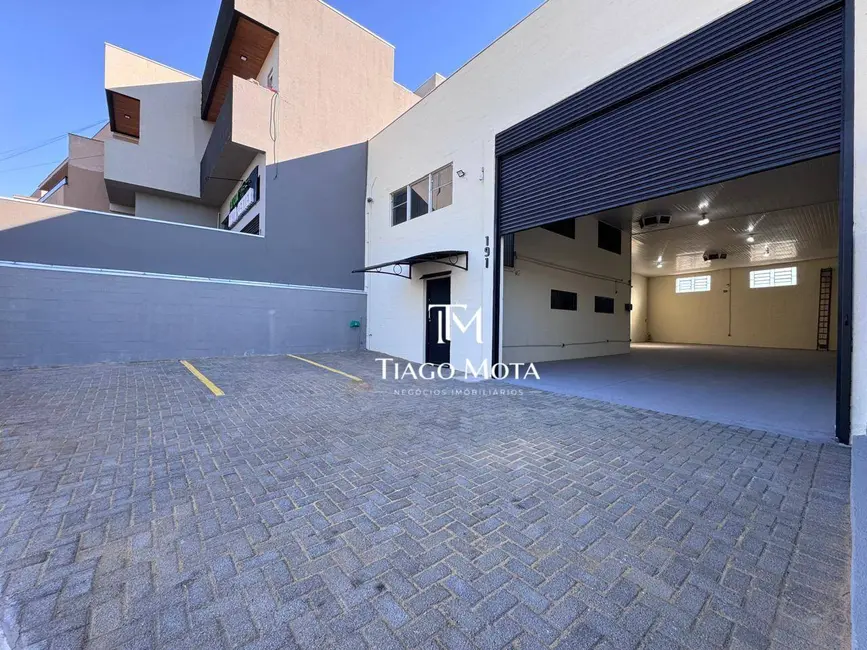 Foto 3 de Armazém / Galpão para alugar, 297m2 em Novo Antares, Londrina - PR