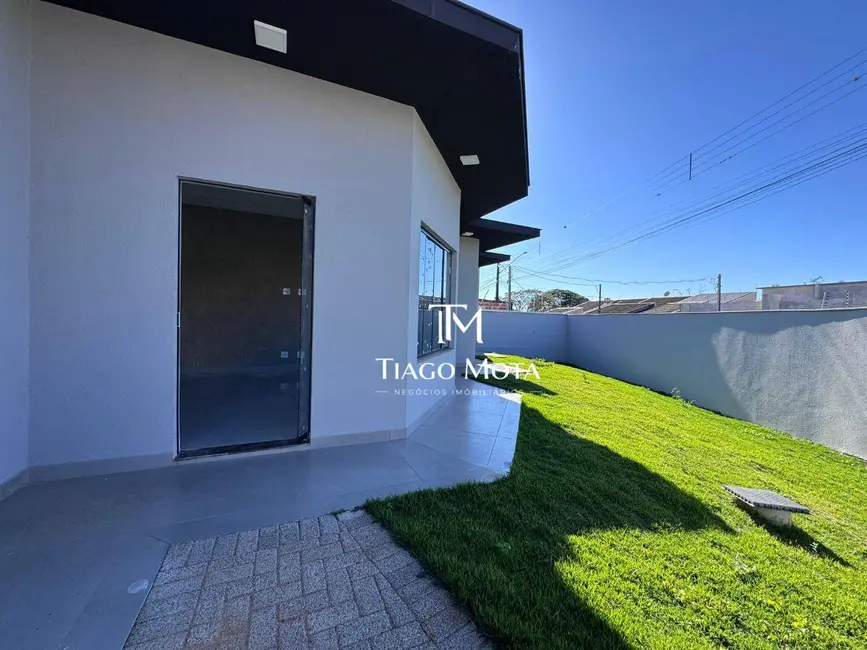 Foto 3 de Casa com 3 quartos à venda, 170m2 em Residencial José B Almeida, Londrina - PR