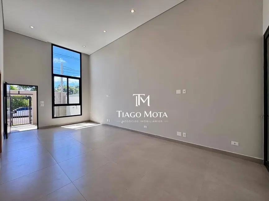 Foto 4 de Casa com 3 quartos à venda, 250m2 em Loteamento Chamonix, Londrina - PR