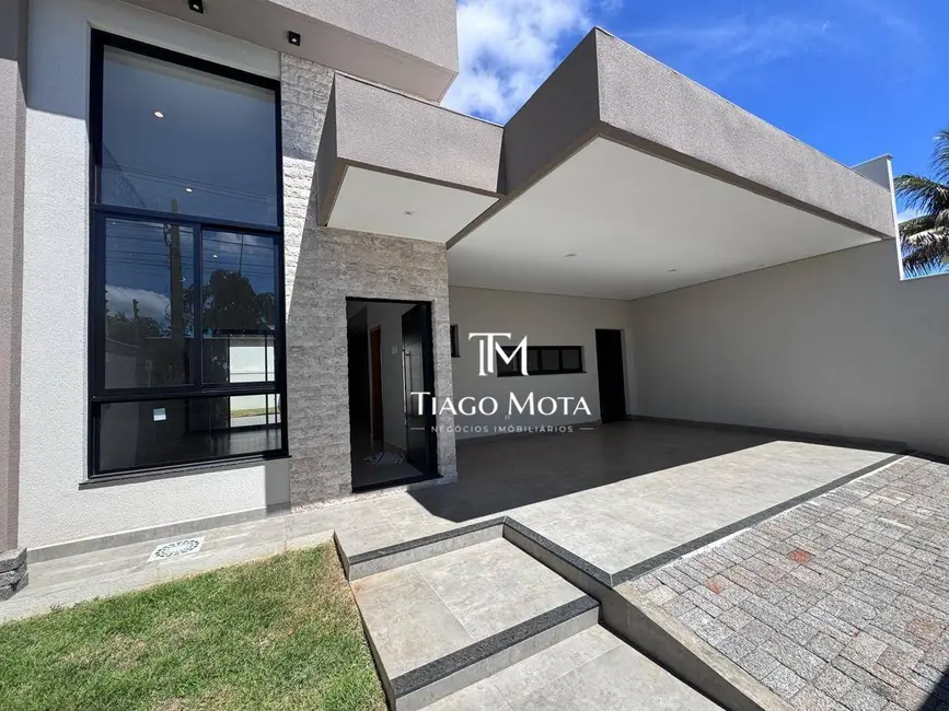 Foto 2 de Casa com 3 quartos à venda, 250m2 em Loteamento Chamonix, Londrina - PR