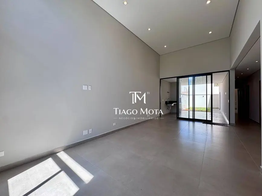 Foto 6 de Casa com 3 quartos à venda, 250m2 em Loteamento Chamonix, Londrina - PR
