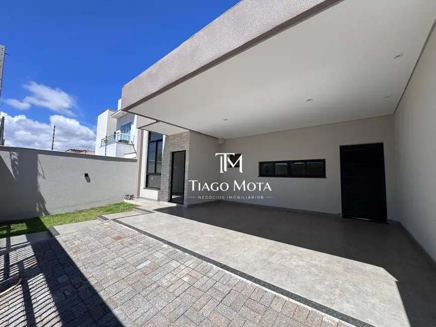 Foto 1 de Casa com 3 quartos à venda, 250m2 em Loteamento Chamonix, Londrina - PR