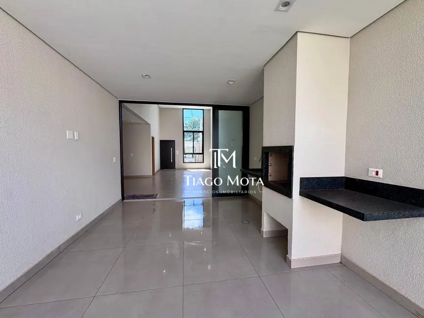 Foto 9 de Casa com 3 quartos à venda, 250m2 em Loteamento Chamonix, Londrina - PR
