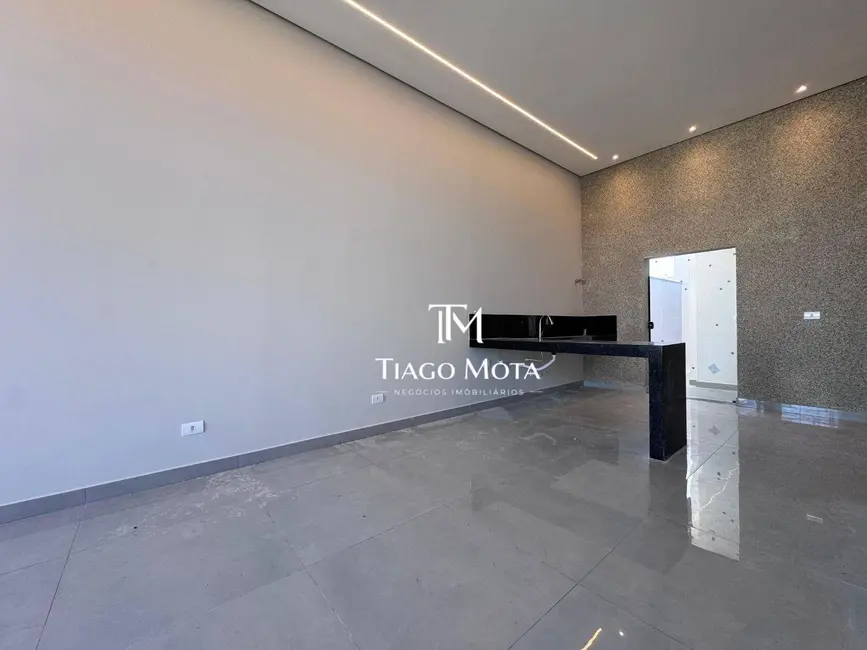 Casa com 3 quartos à venda, 140m2 em Residencial José B Almeida, Londrina - PR - imagem 5 Foto 5 de Casa com 3 quartos à venda, 140m2 em Residencial José B Almeida, Londrina - PR
