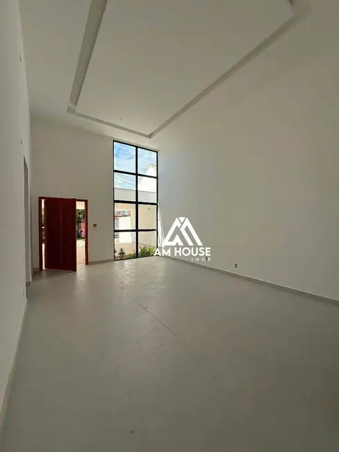 Foto 3 de Casa de Condomínio com 3 quartos à venda, 360m2 em Nova São Pedro, Sao Pedro Da Aldeia - RJ