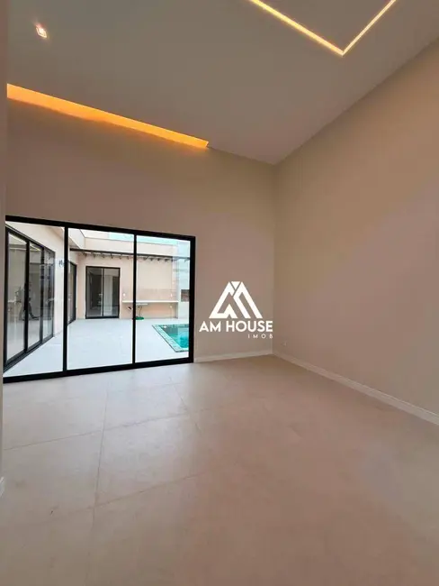 Casa de Condomínio com 3 quartos à venda, 360m2 em Nova São Pedro, Sao Pedro Da Aldeia - RJ - imagem 4 Foto 4 de Casa de Condomínio com 3 quartos à venda, 360m2 em Nova São Pedro, Sao Pedro Da Aldeia - RJ