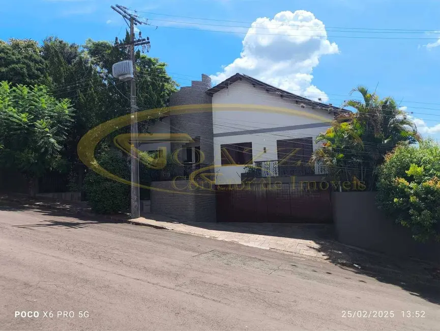 Foto 2 de Casa com 4 quartos à venda, 650m2 em Sarandi - RS