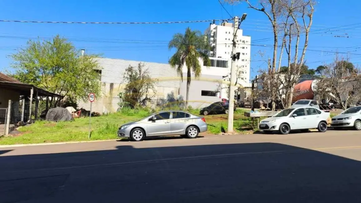 Foto 3 de Terreno / Lote à venda, 675m2 em Centro, Sarandi - RS