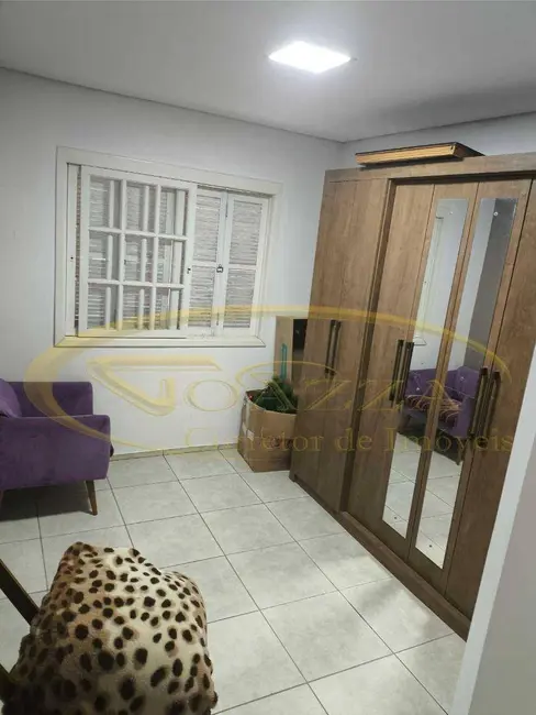 Foto 7 de Casa com 3 quartos à venda, 300m2 em Sarandi - RS