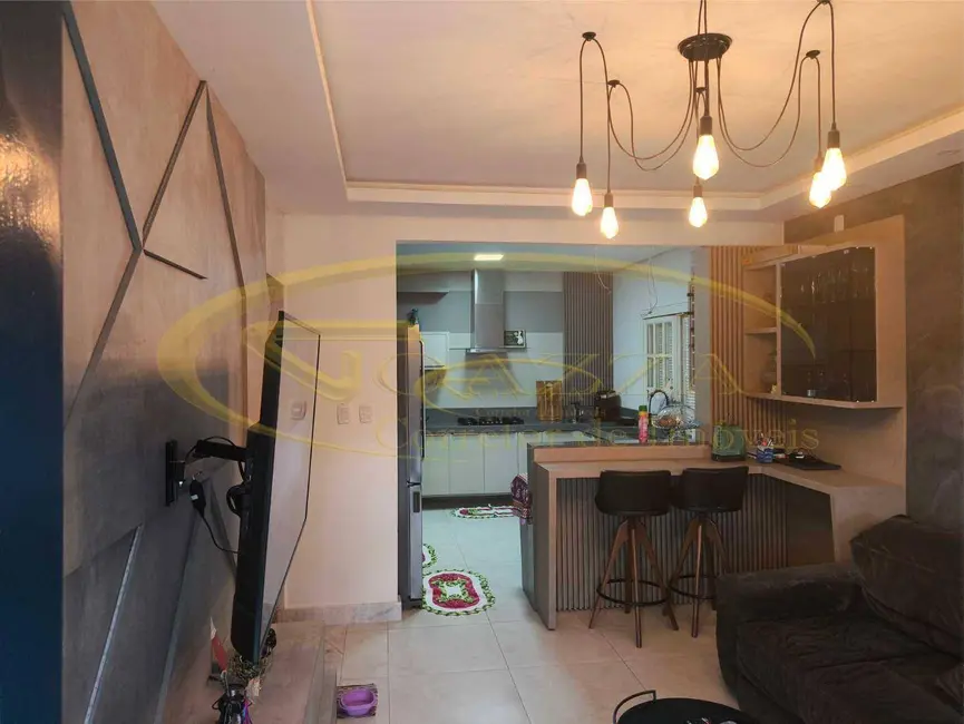Foto 4 de Casa com 3 quartos à venda, 300m2 em Sarandi - RS