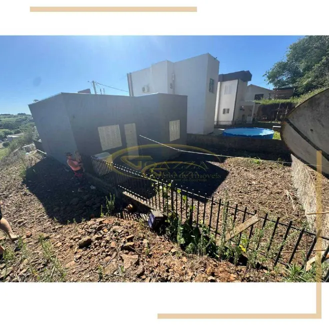 Foto 3 de Casa com 2 quartos à venda, 160m2 em Sarandi - RS