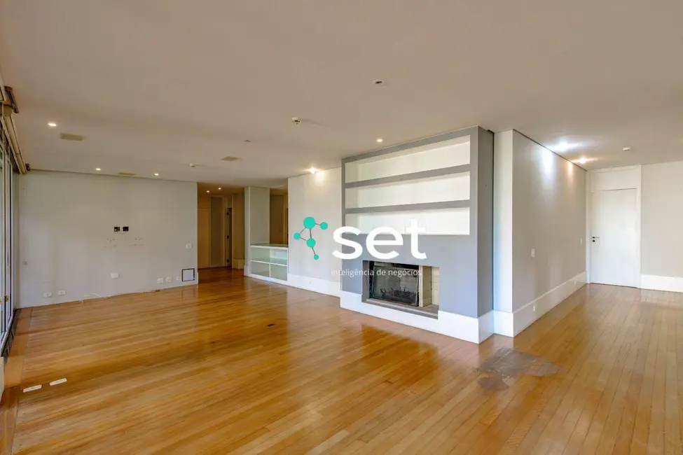 Foto 6 de Apartamento com 2 quartos à venda, 240m2 em Vila Nova Conceição, São Paulo - SP