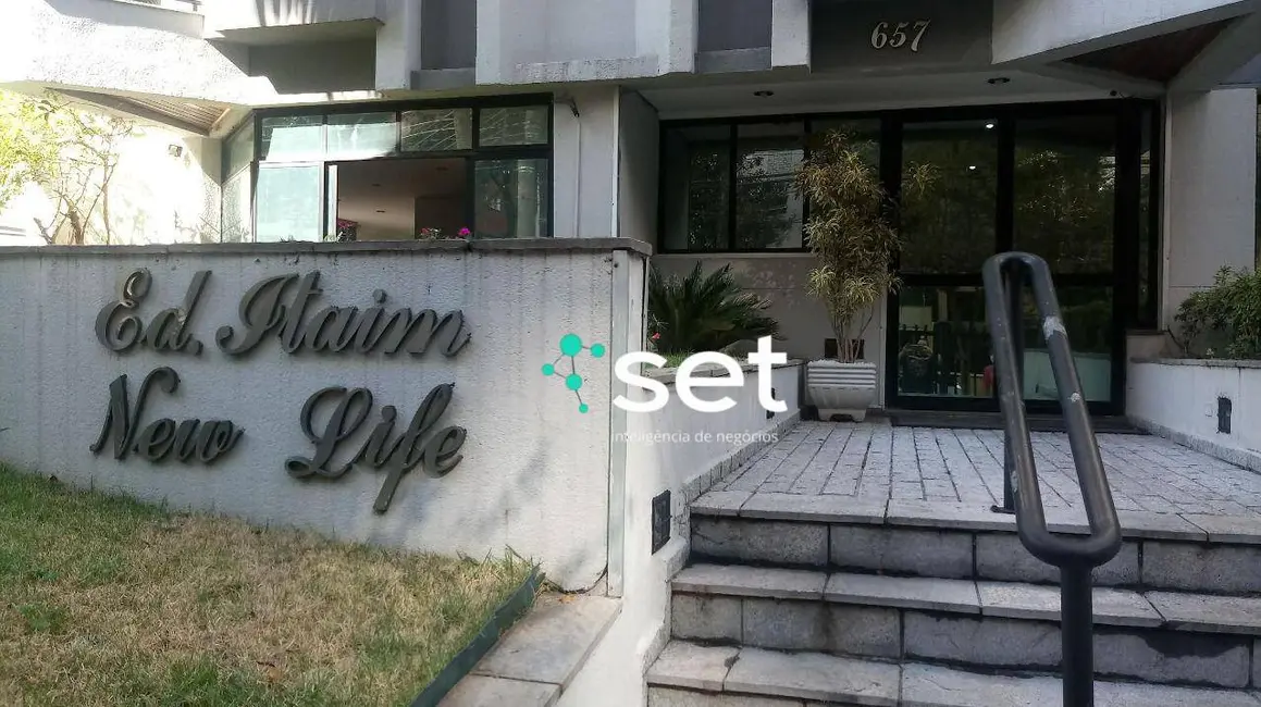 Foto 8 de Apartamento com 1 quarto para alugar, 58m2 em Itaim Bibi, São Paulo - SP