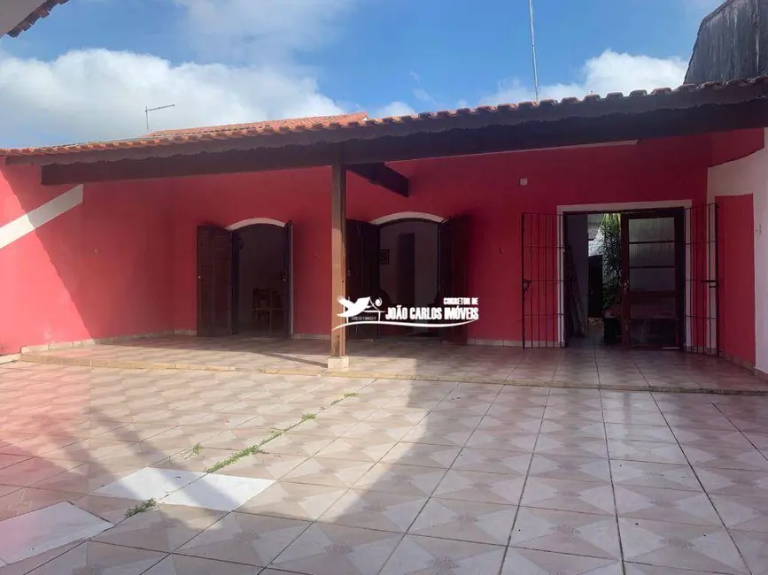Casa com 3 quartos à venda, 270m2 em Itanhaem - SP - imagem 1 Foto 1 de Casa com 3 quartos à venda, 270m2 em Itanhaem - SP