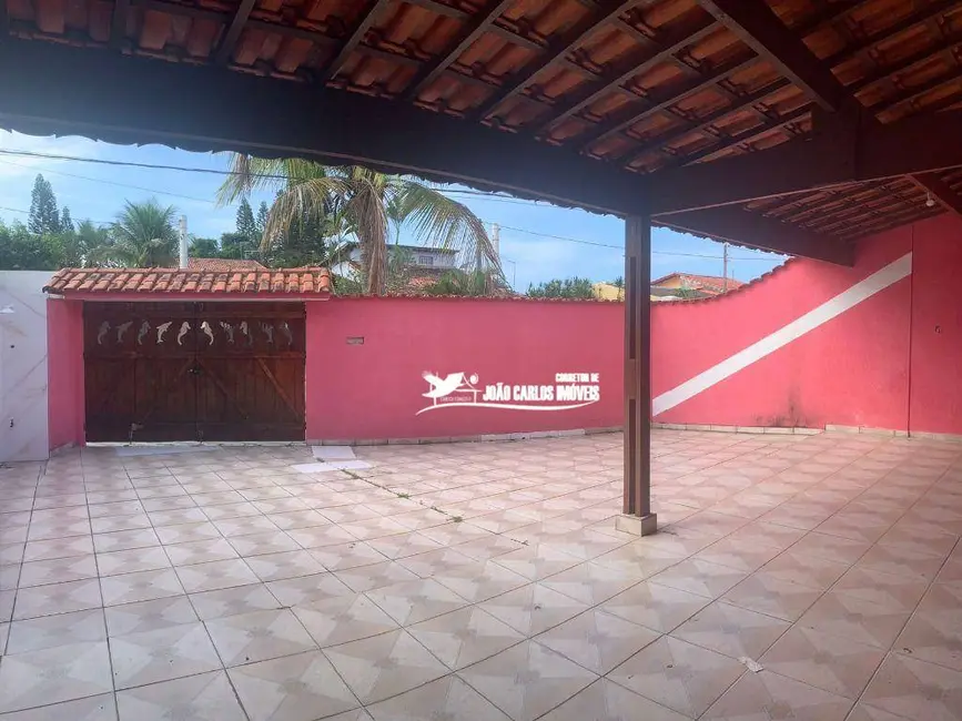 Casa com 3 quartos à venda, 270m2 em Itanhaem - SP - imagem 5 Foto 5 de Casa com 3 quartos à venda, 270m2 em Itanhaem - SP