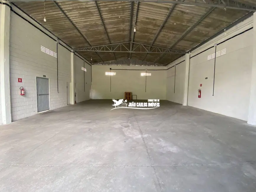 Armazém / Galpão para alugar, 600m2 em Itanhaem - SP - imagem 1 Foto 1 de Armazém / Galpão para alugar, 600m2 em Itanhaem - SP