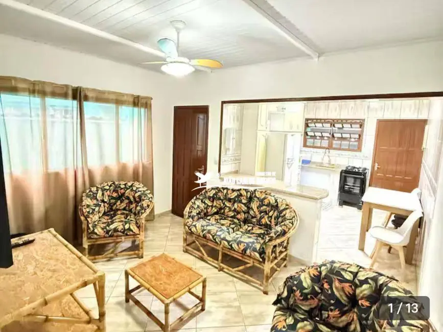 Foto 3 de Casa com 2 quartos à venda, 150m2 em Itanhaem - SP