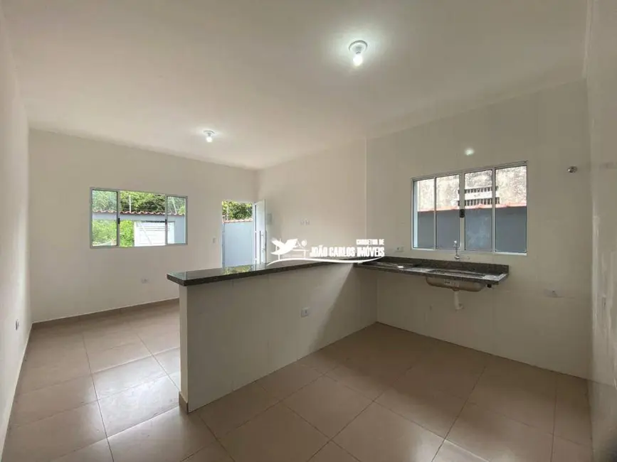 Foto 8 de Casa com 2 quartos à venda, 125m2 em Itanhaem - SP