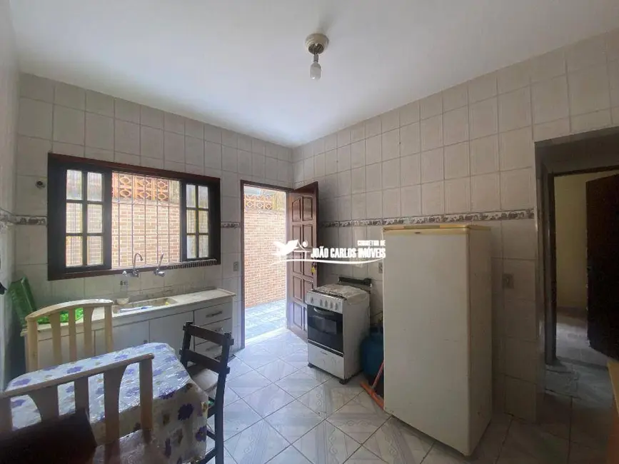 Sobrado com 4 quartos à venda, 126m2 em Itanhaem - SP - imagem 6 Foto 6 de Sobrado com 4 quartos à venda, 126m2 em Itanhaem - SP
