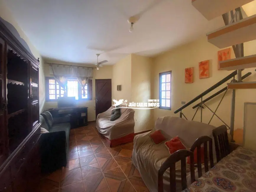 Sobrado com 4 quartos à venda, 126m2 em Itanhaem - SP - imagem 5 Foto 5 de Sobrado com 4 quartos à venda, 126m2 em Itanhaem - SP