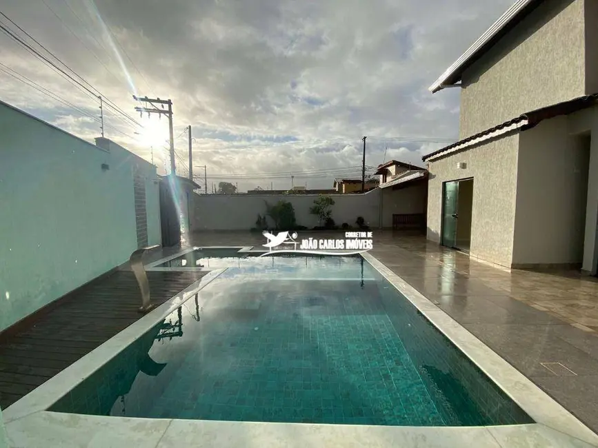 Foto 9 de Casa com 3 quartos à venda, 157m2 em Itanhaem - SP